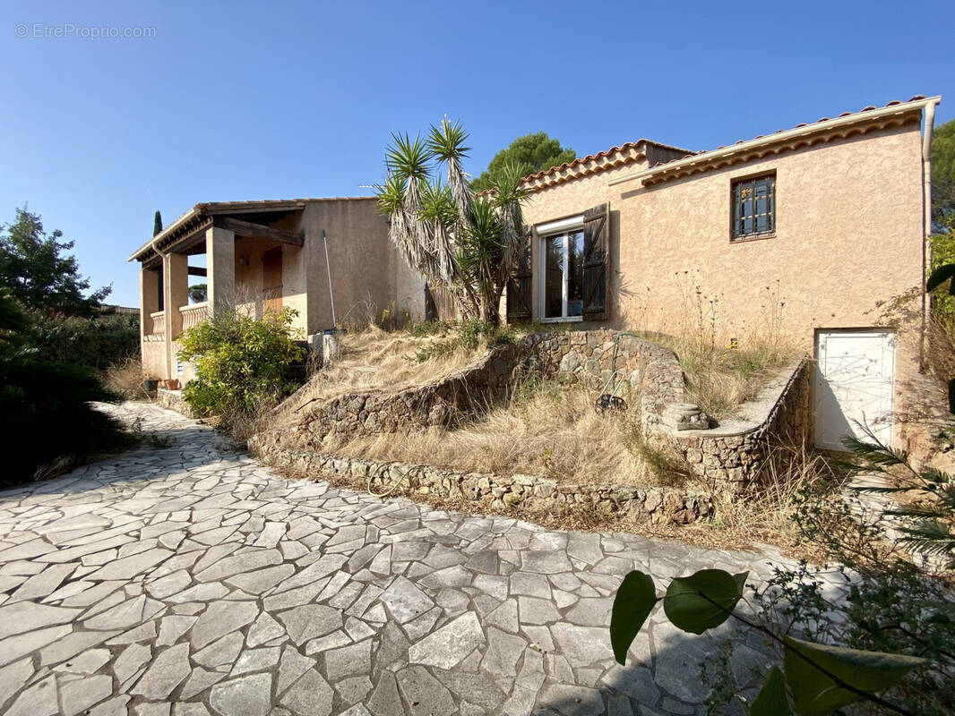 Maison à SAINT-RAPHAEL