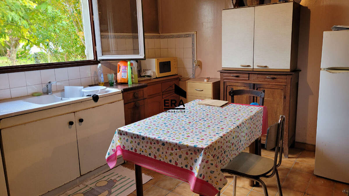 Maison à BELIN-BELIET