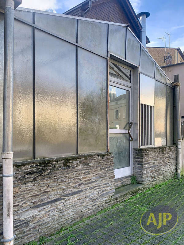 Appartement à SEGRE