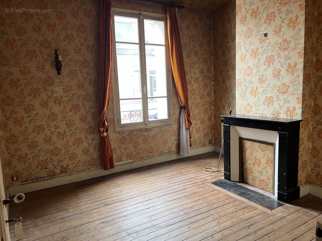 Appartement à CHAUNY