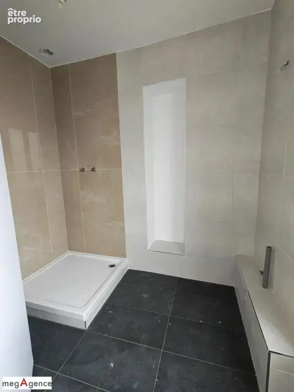 Appartement T3 69 m² - hypercentre - BEAUSSAIS SUR MER - photo 6