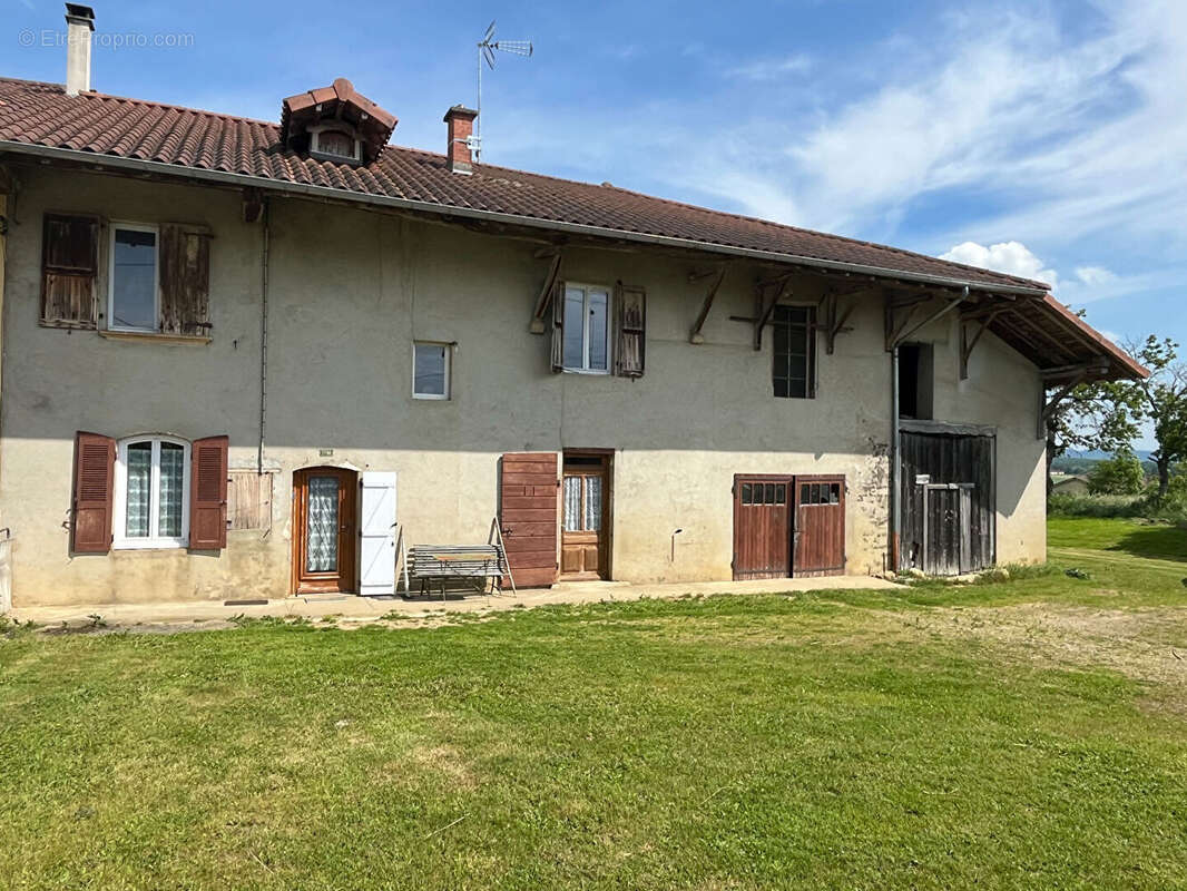 Maison à VILLEMOTIER