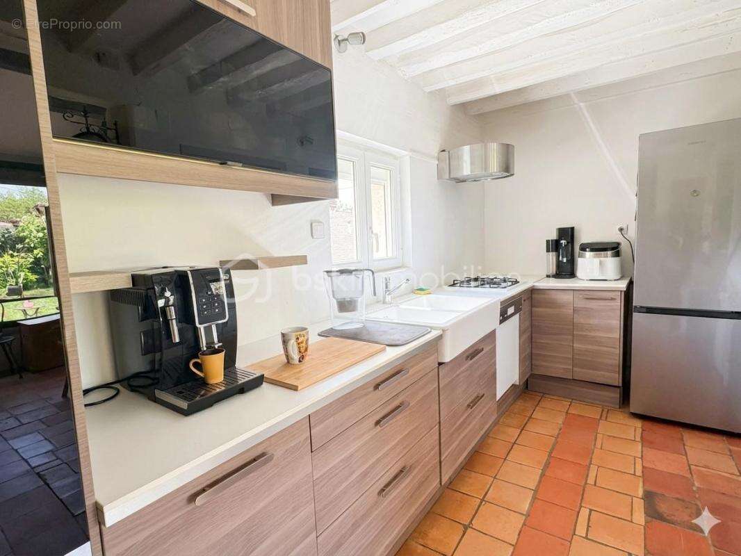 Dans un secteur recherché Maison en Pierres du Vexin - photo 4