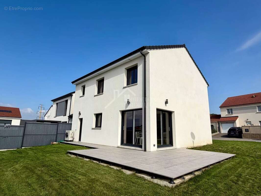 Maison à PONT-A-MOUSSON