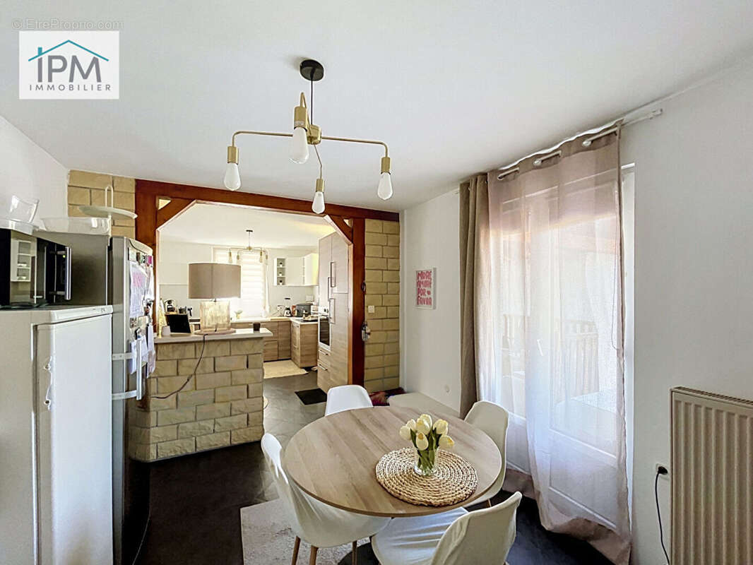 Maison et dépendance aménagée- terrain de 5,32 ares - FEGERSHEIM - photo 4