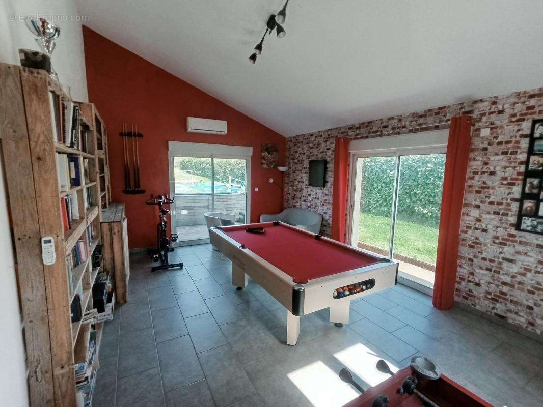 Maison à BRAINS-SUR-GEE