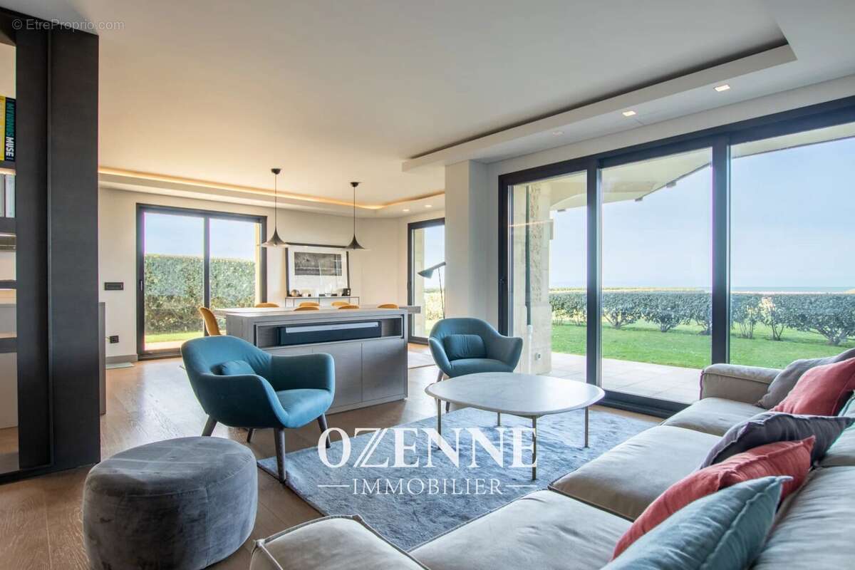 Appartement à BENERVILLE-SUR-MER