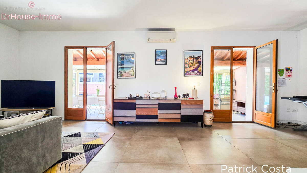 Maison à SIX-FOURS-LES-PLAGES