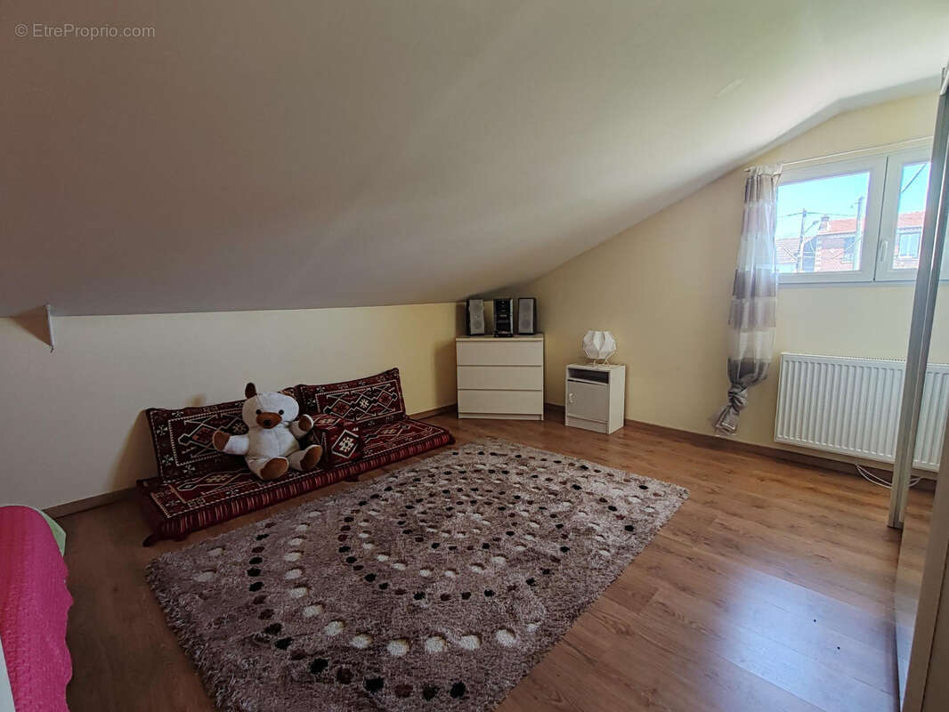 Maison à VILLERS-COTTERETS