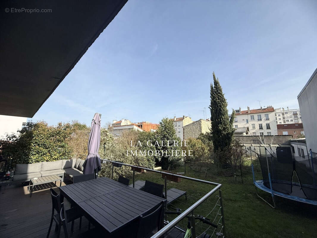 Appartement à MAISONS-ALFORT