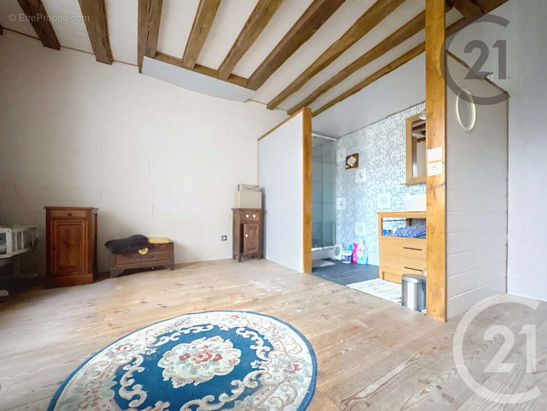 Maison à DONNEMARIE-DONTILLY