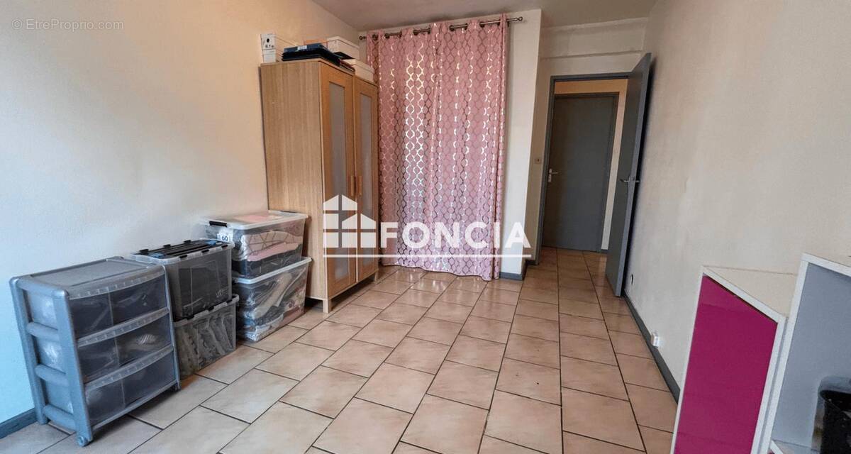 Appartement à MARSEILLE-15E