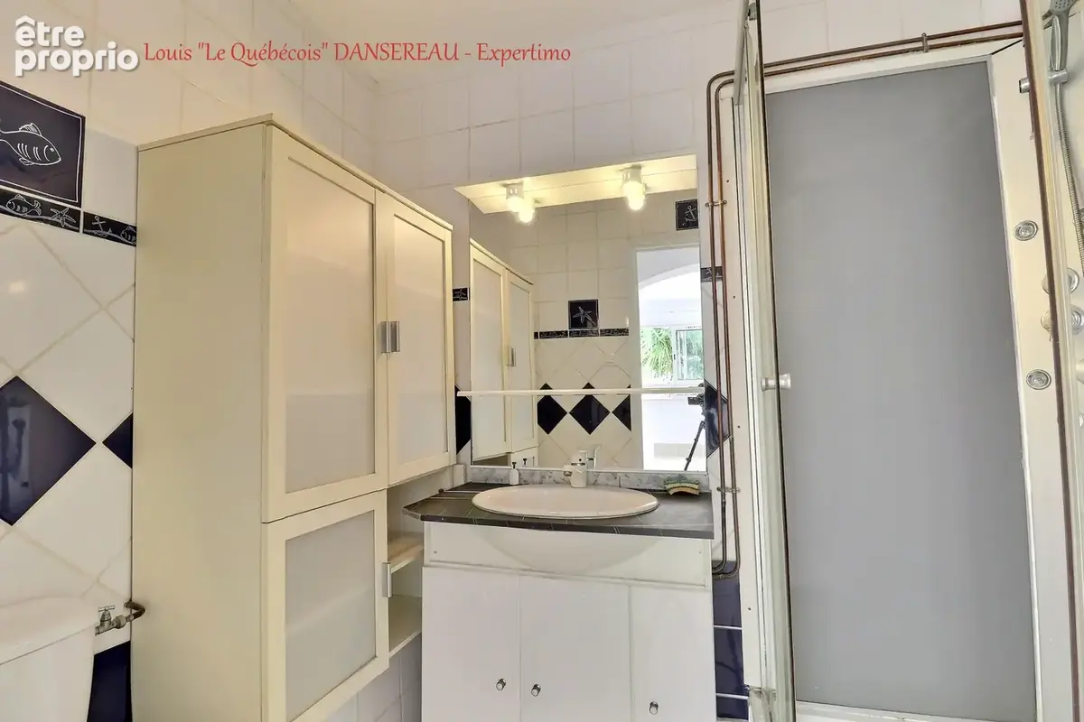Carnoux-en-provence   grande maison 201 m2   3 logements   piscine   grand garage   vue dégagée - photo 25