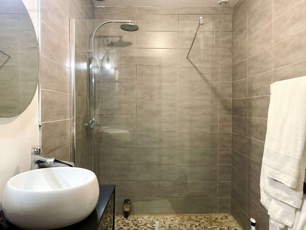 Maison à CHANTEMERLE-LES-BLES