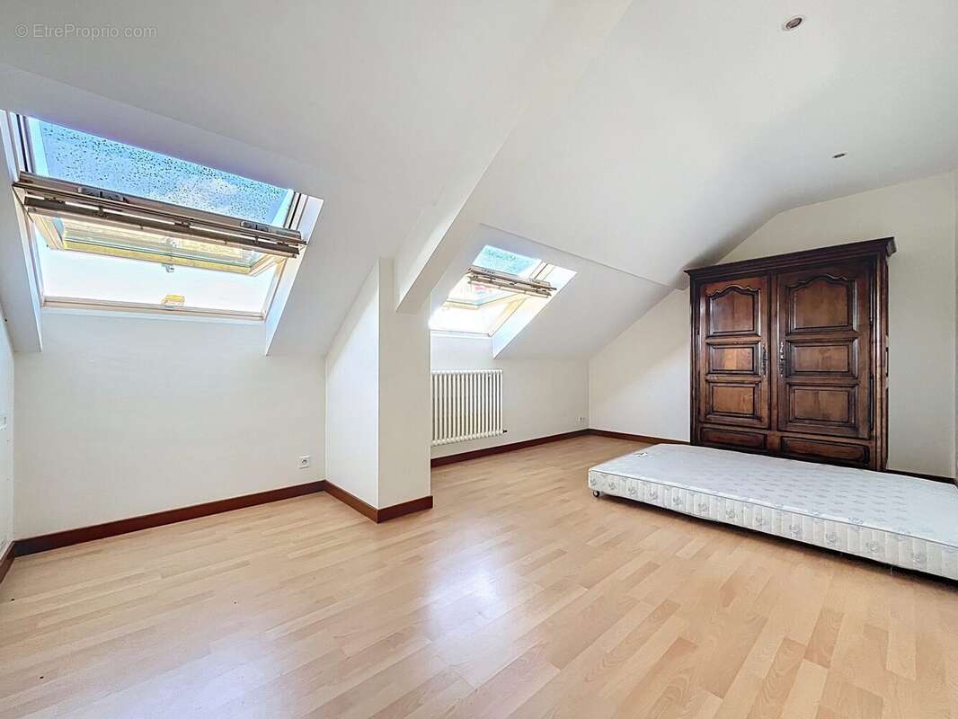 Maison à MONTAUBAN-DE-BRETAGNE