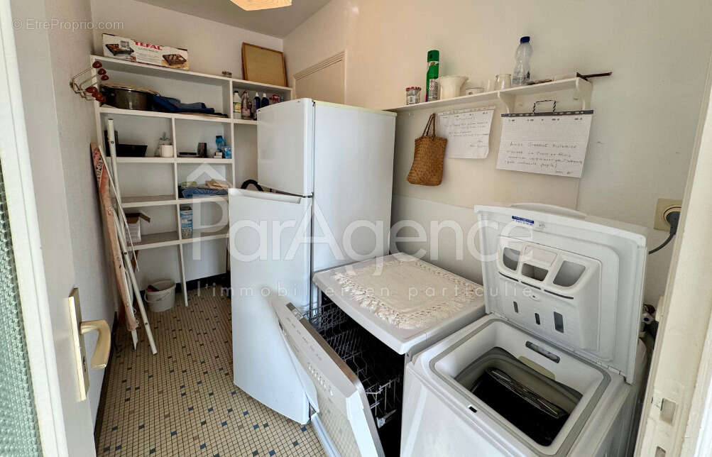 Maison plain-pied   Jardin et garage - photo 17