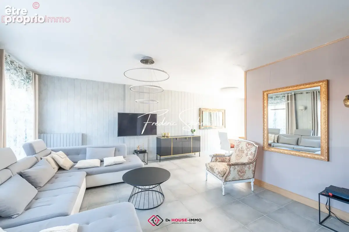 Maison 139 m² à La Jarrie  - photo 25