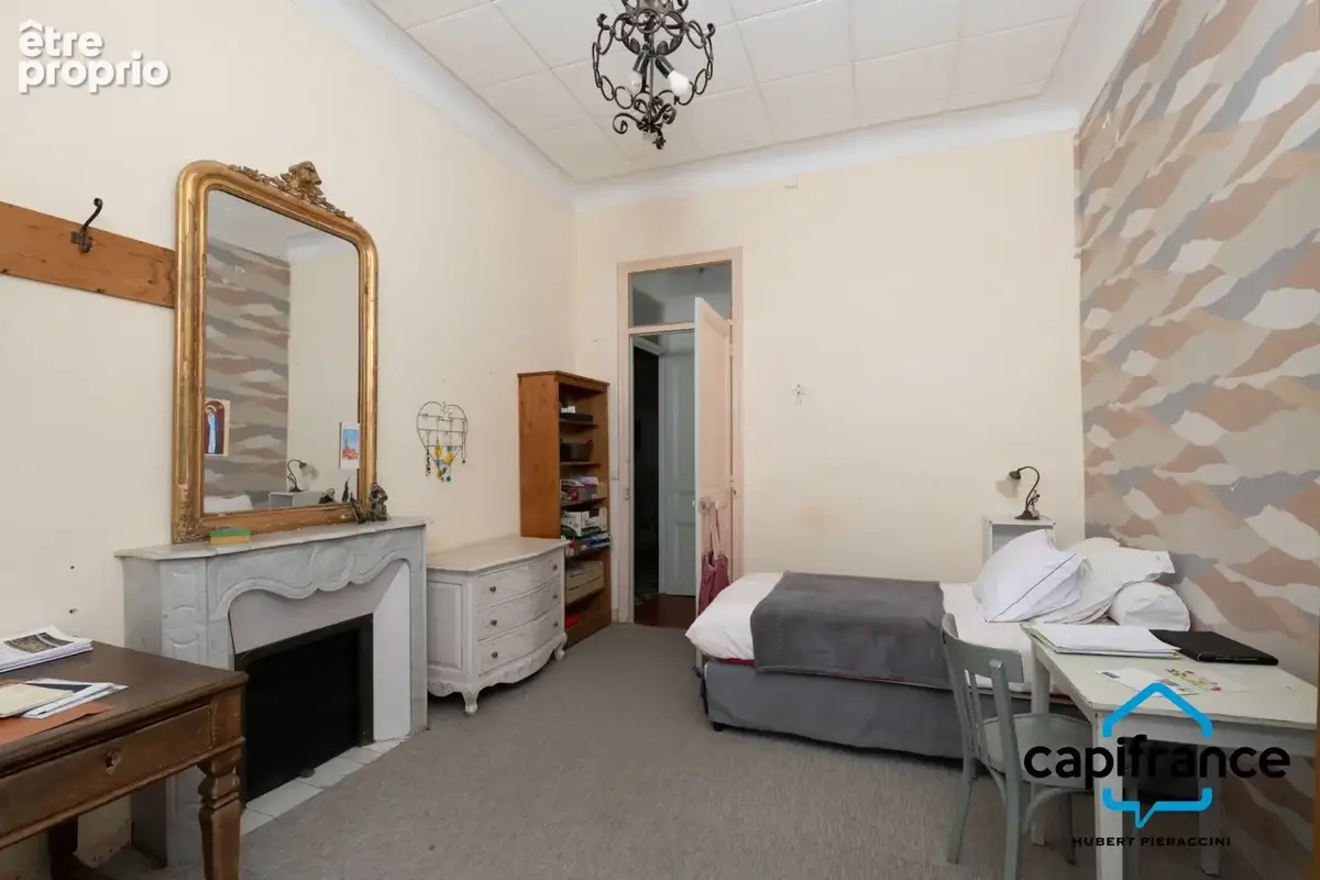 06. Grasse. Appartement Bourgeois de 180m² (150m² loi carrez) vue Mer, très calme, Jardin de 200m², 2 places de parkings, plusie - photo 11