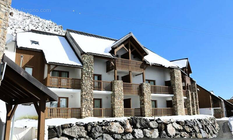 Appartement à ASTUGUE