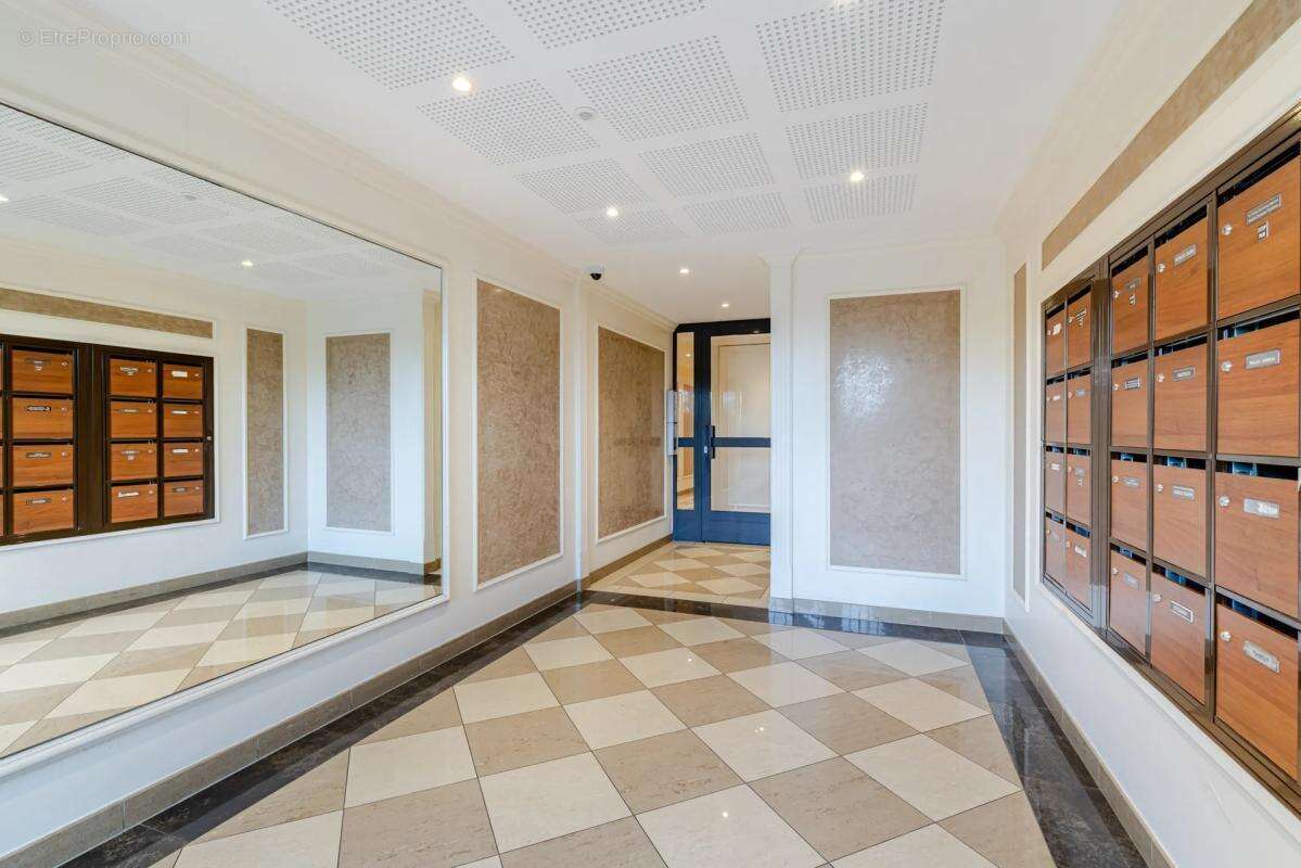 Appartement à VIGNEUX-SUR-SEINE