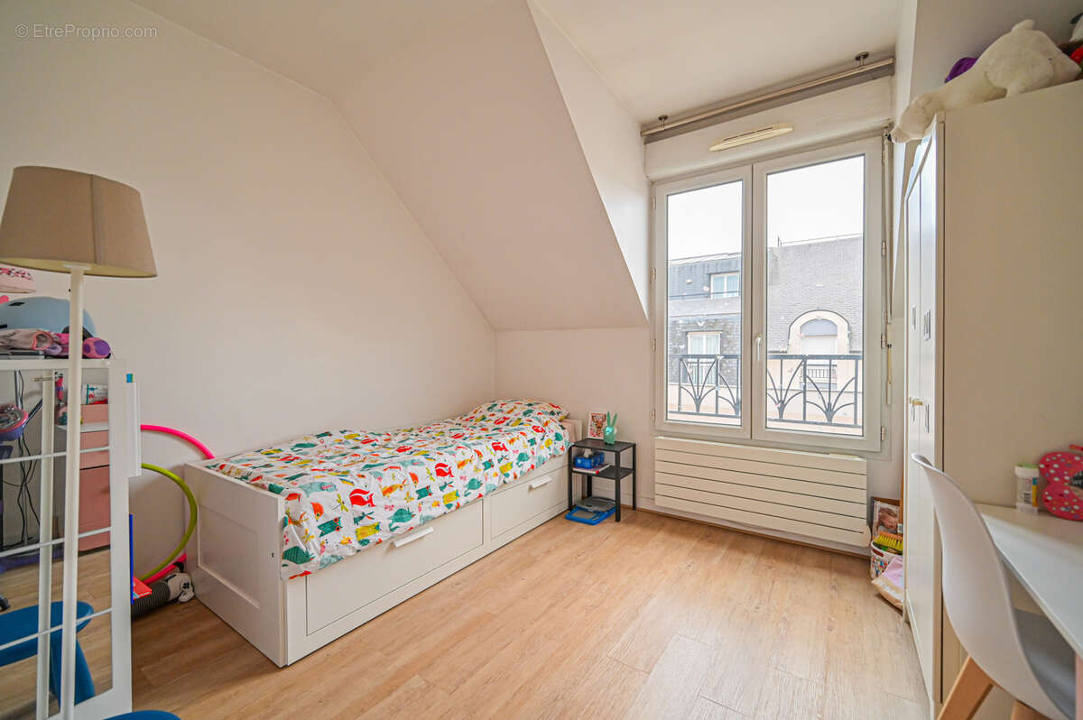 Appartement à SAINT-MAUR-DES-FOSSES