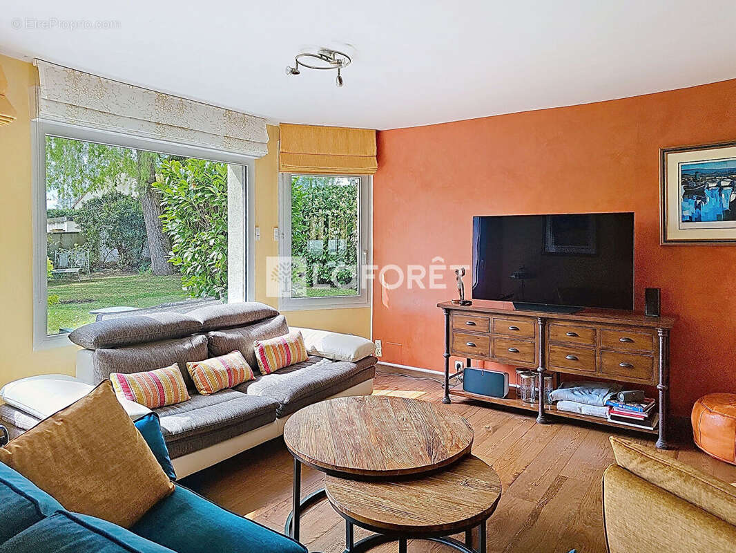 Maison à MARCOUSSIS