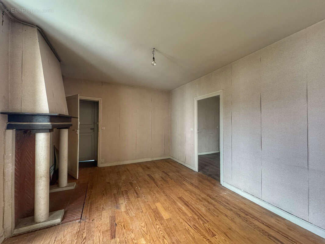 Commerce à SAINT-PALAIS