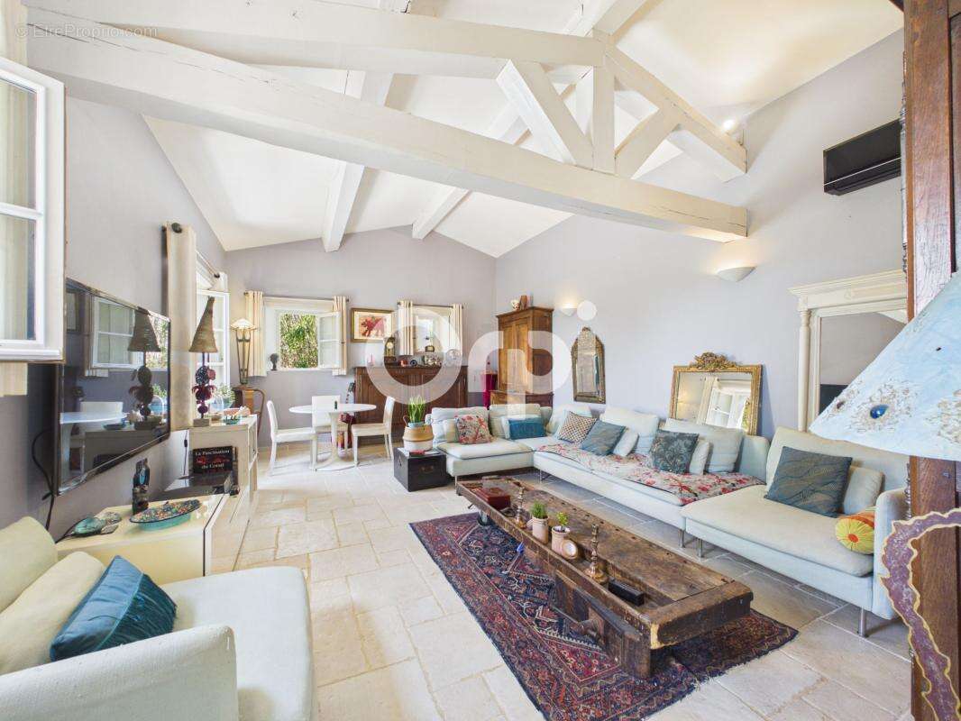 Bastide/mas en pierres authentique renové - calme absolu - terrain / oliviers - photo 19
