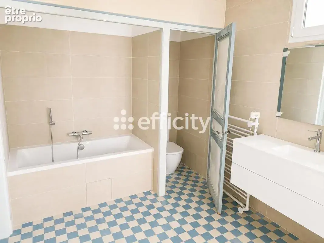 Maison 20 pièces 485 m² à vendre à Ille-Sur-Tet (66130) - photo 11