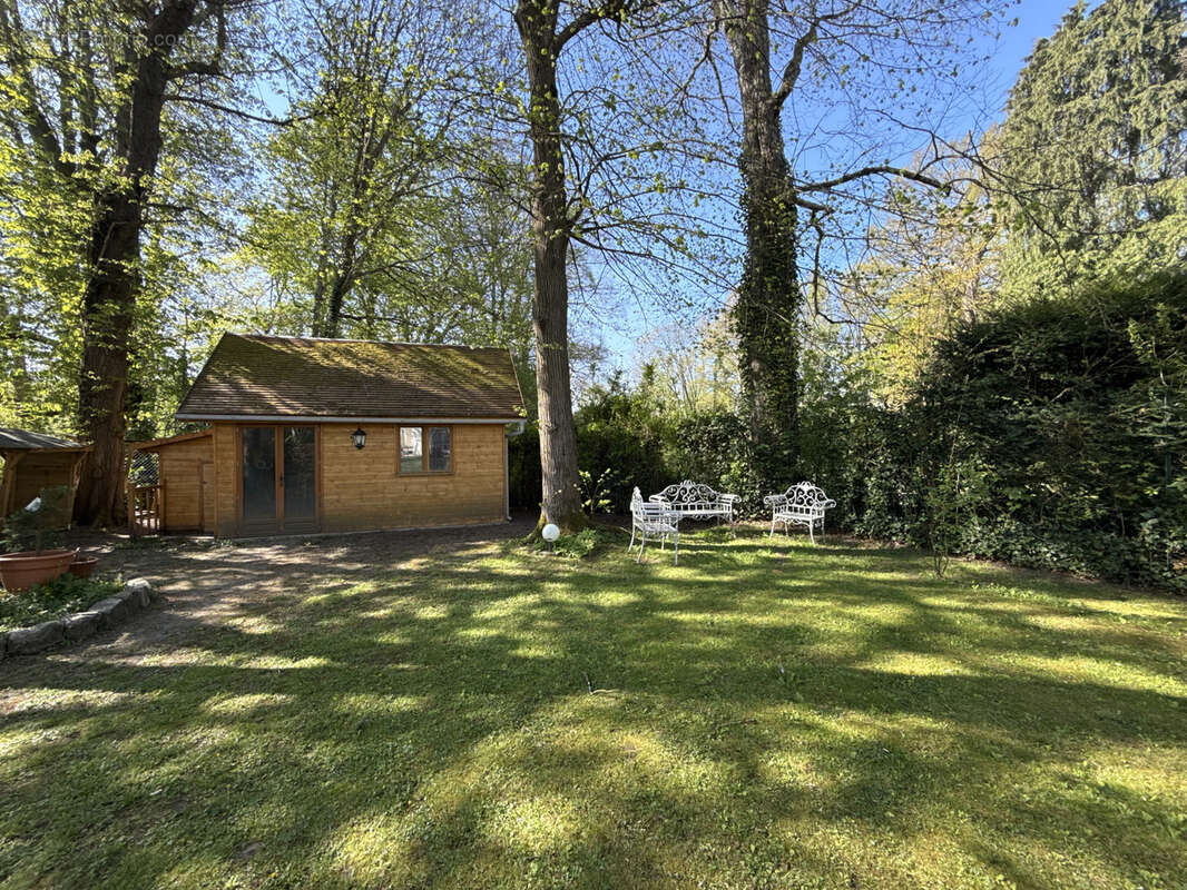 Maison à VULAINES-SUR-SEINE