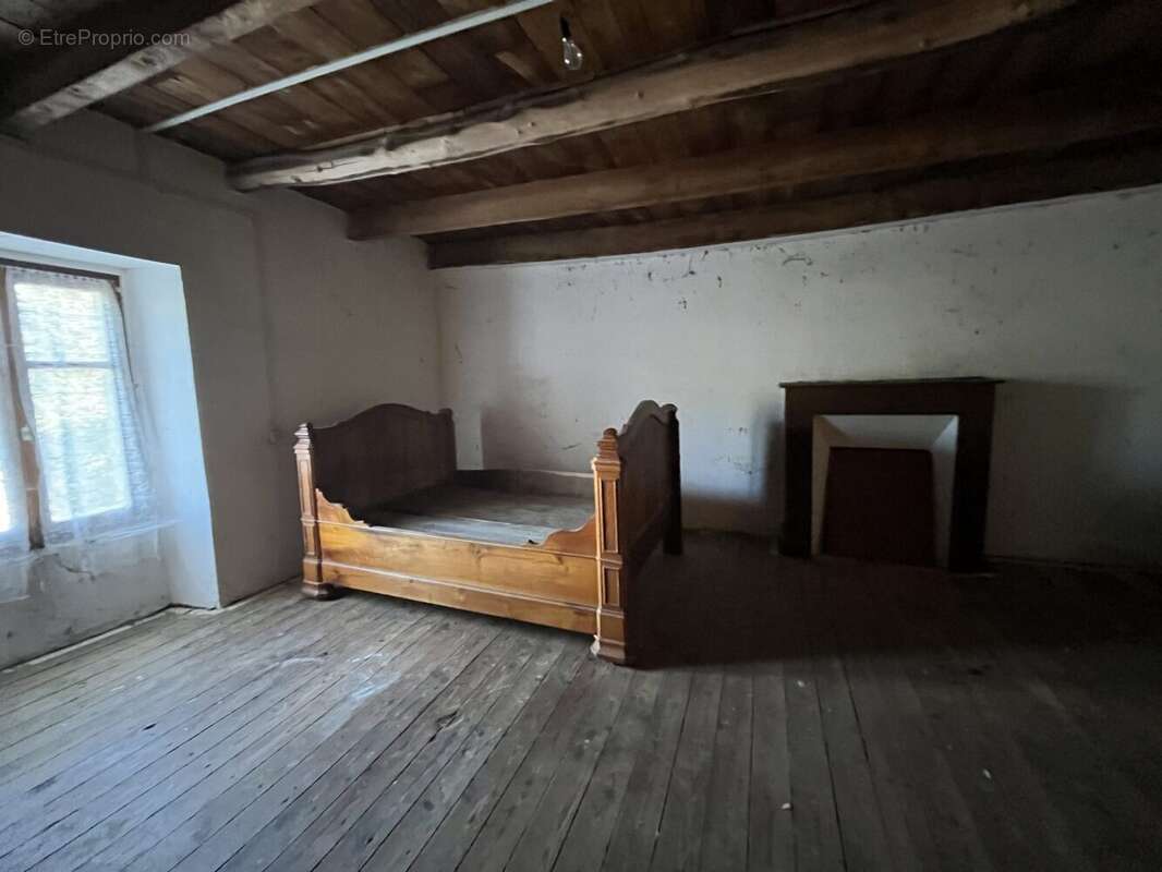 Maison à LOYAT