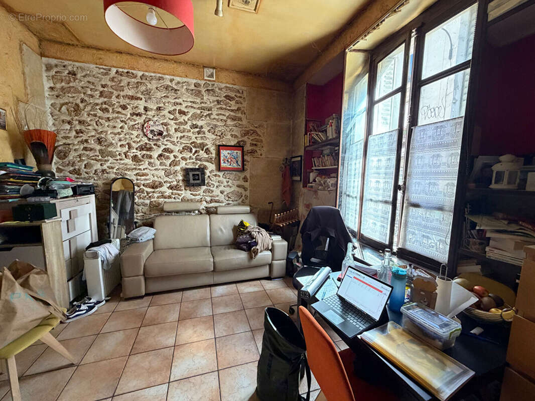 Appartement à PARIS-20E