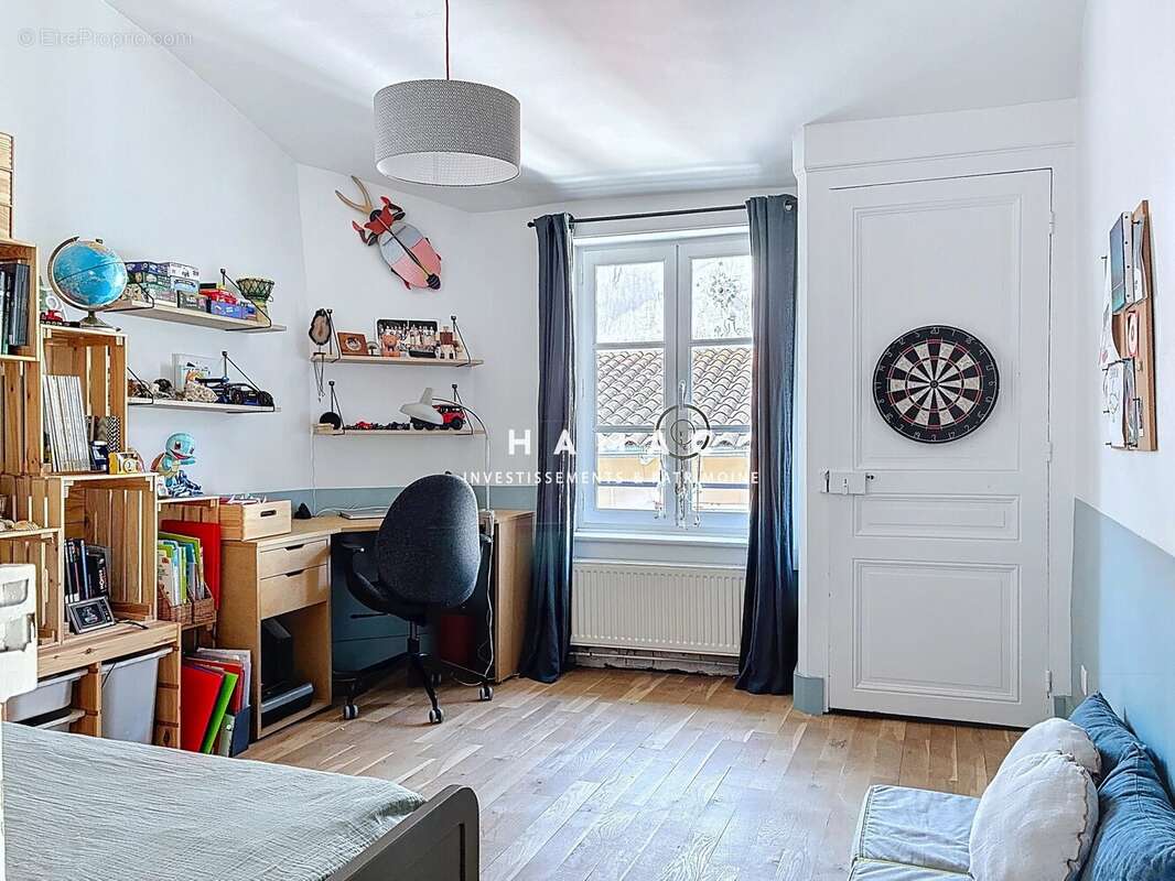 Maison à SAINTE-FOY-LES-LYON