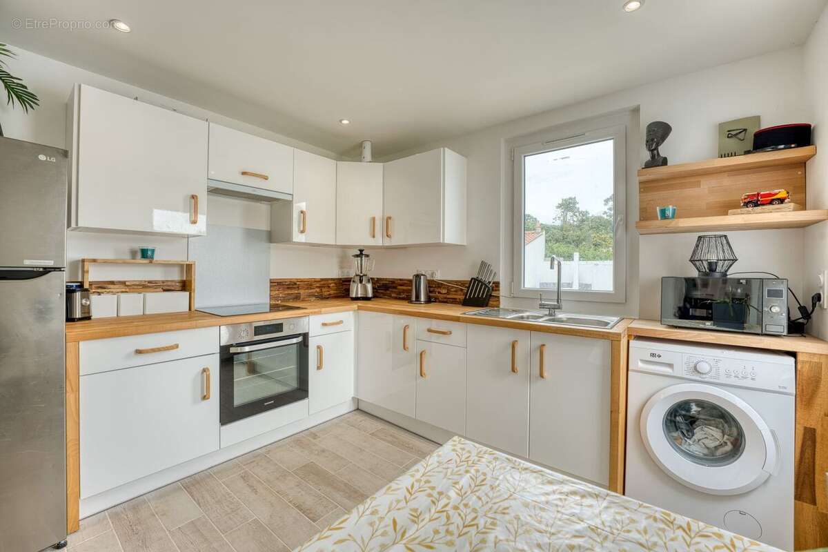 Saint-hilaire-de-riez -- maison balnéaire de 170 m2 utiles -- studio independant -- plages - photo 7