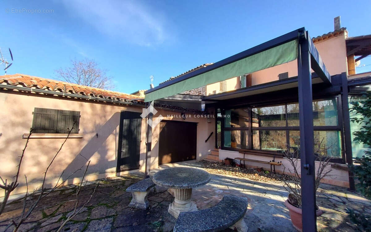 Maison 138 m² à Gagnieres  - photo 9