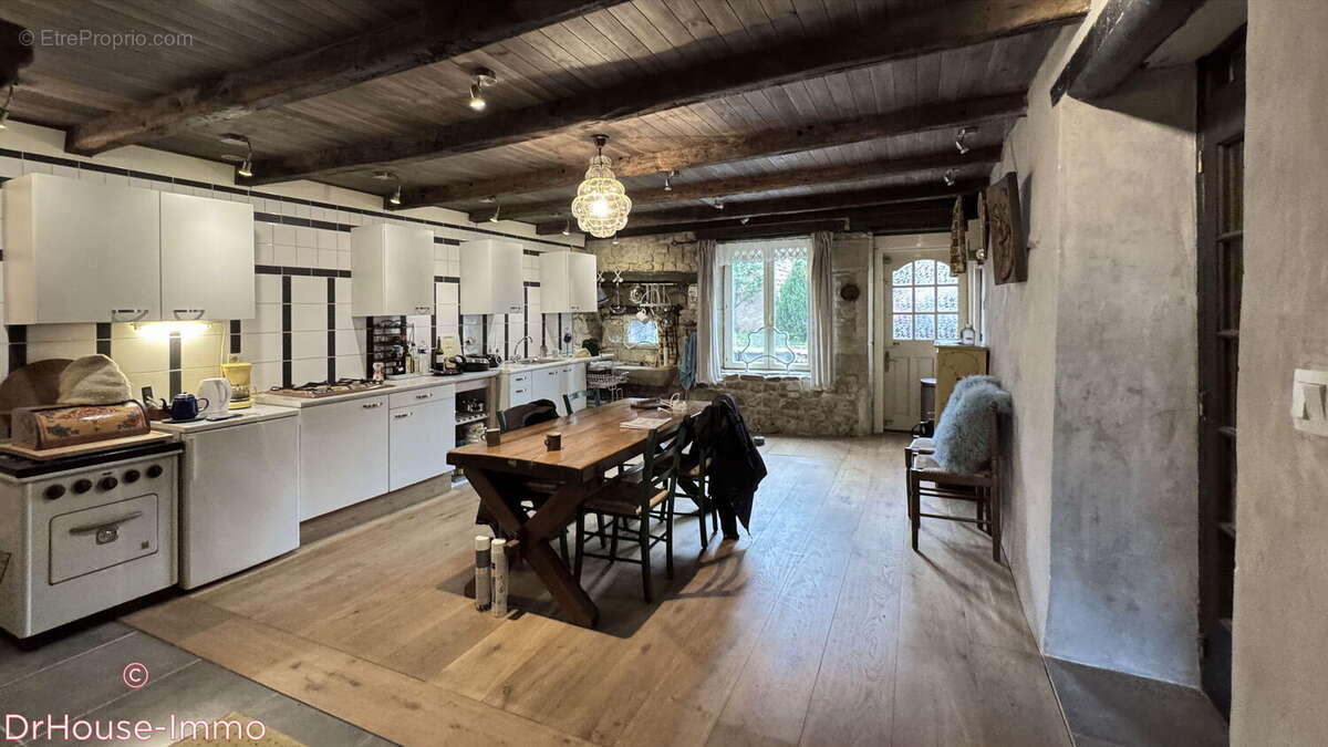 Maison à BOUSSERAUCOURT