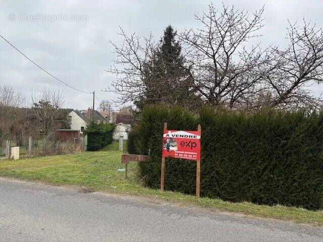 Terrain à ATHEE-SUR-CHER