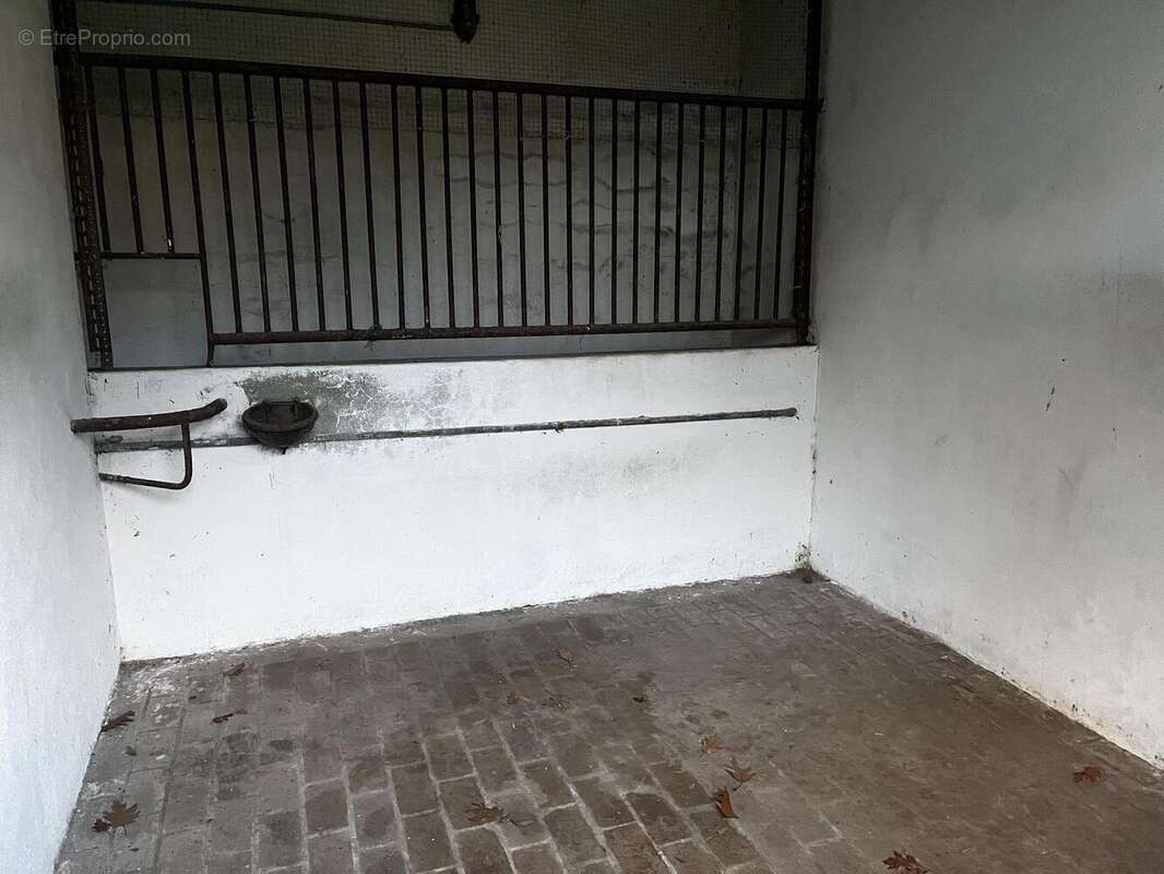 Maison à VIENNE-EN-VAL