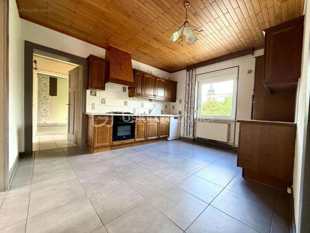 Appartement à PUTTELANGE-AUX-LACS