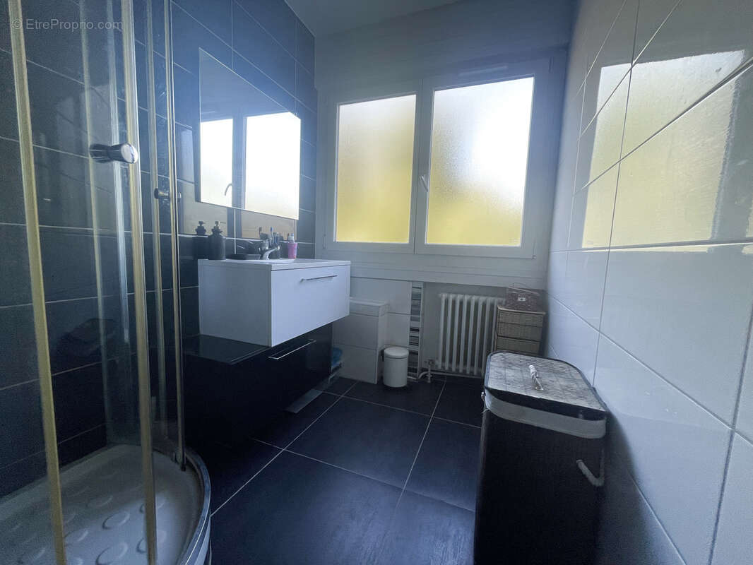 Appartement à ECHIROLLES