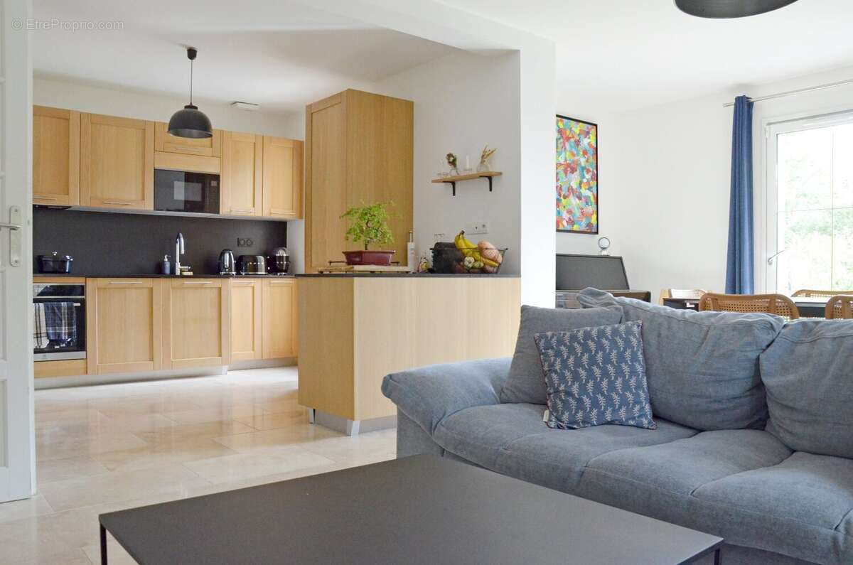 Maison à CHATEAUFORT