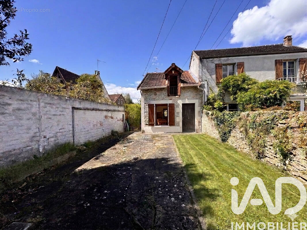 Photo 1 - Maison à BRUNOY