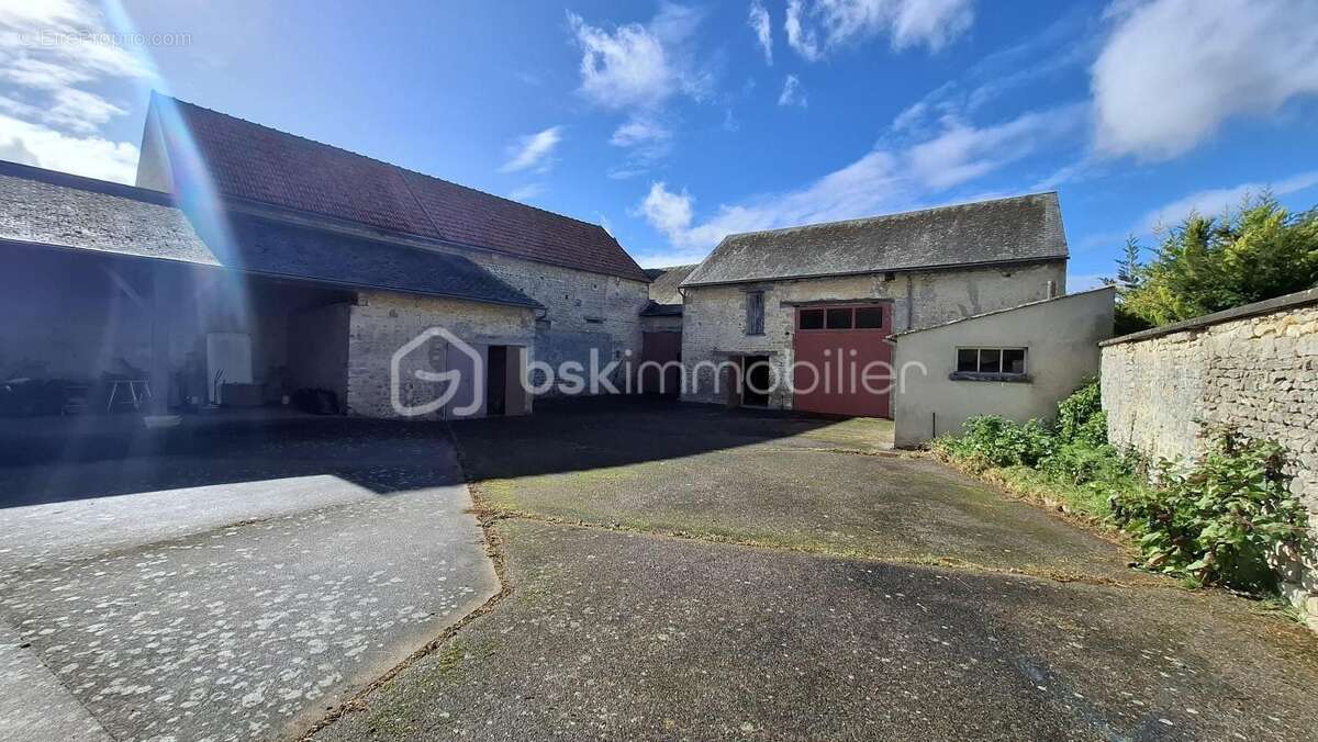 Maison à SERMAISES