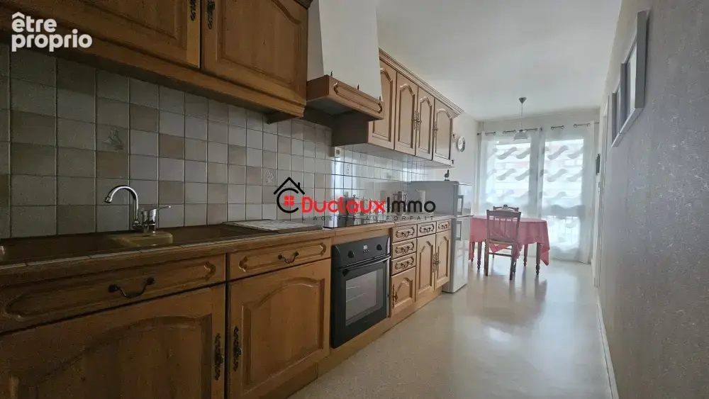 Appartement type 4 en TRÈS BON ÉTAT D'ENTRETIEN - photo 2