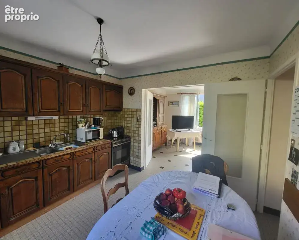 Maison familiale avec fort potentiel – 130 m² habitables (148 m² au sol) – Saint-Herblain Bourg - photo 5