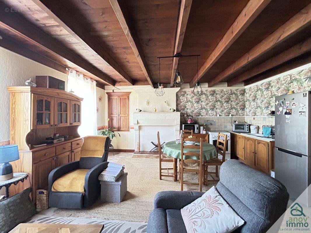 A vendre saint cybardeaux proche rouillac 4 maisons dont 2 l - photo 18