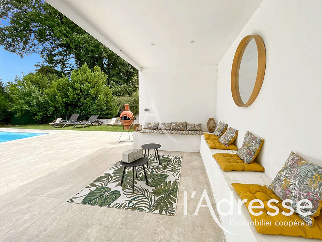 Maison La Destrousse - 5 pièces - 165m2 - photo 18