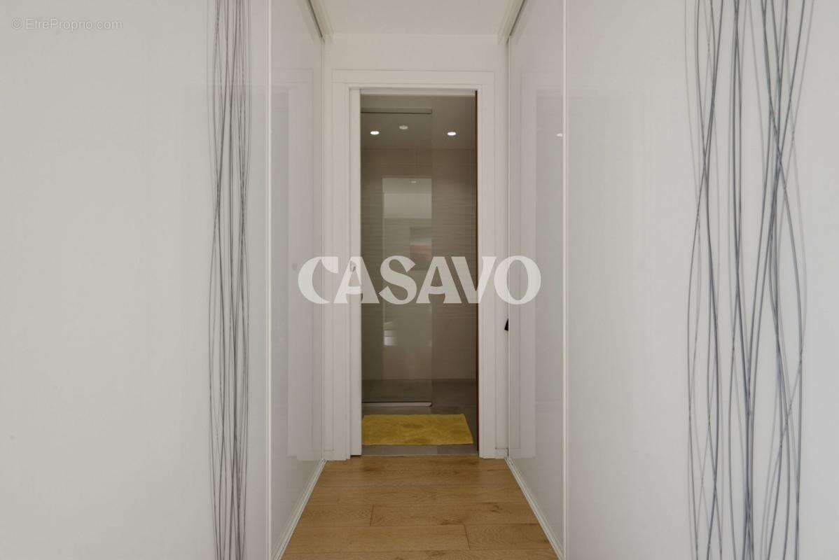 Appartement à EGUILLES