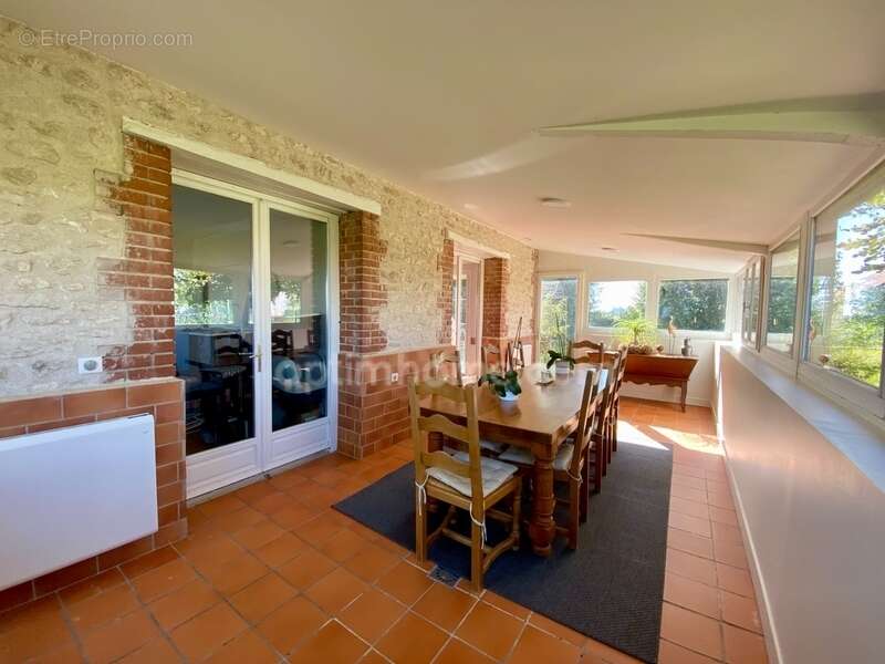 Maison à SAINT-JUST-EN-BRIE