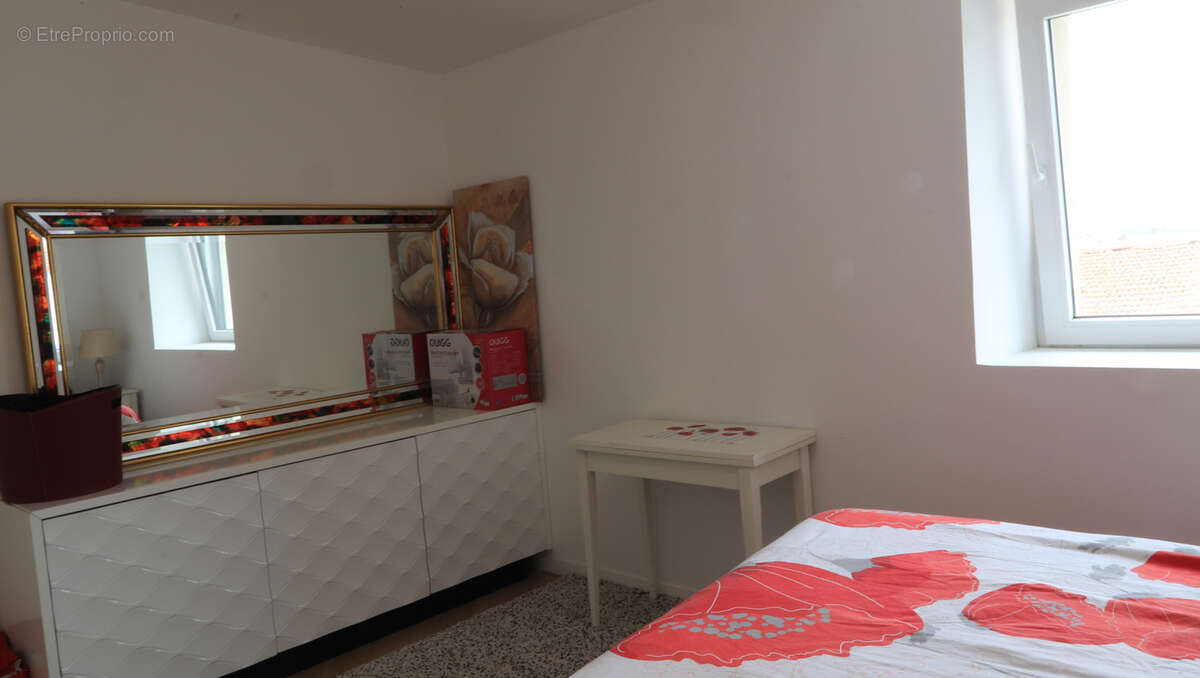 Maison à AUDUN-LE-TICHE